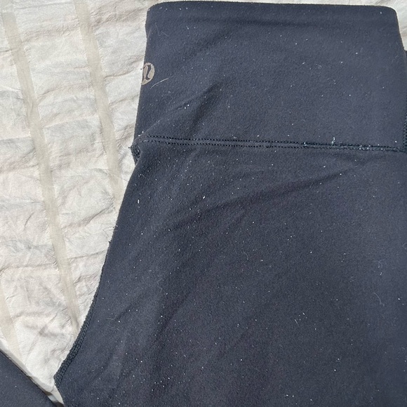 Lululemon Wunder Under Mid Rise Black Leggings | Size 4 - Picture 3 of 9